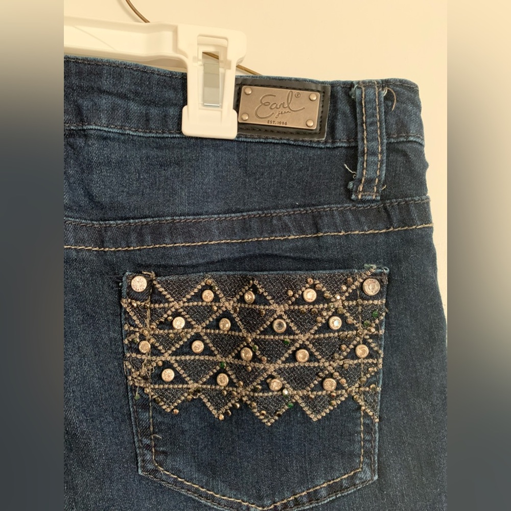 Earl Jeans
